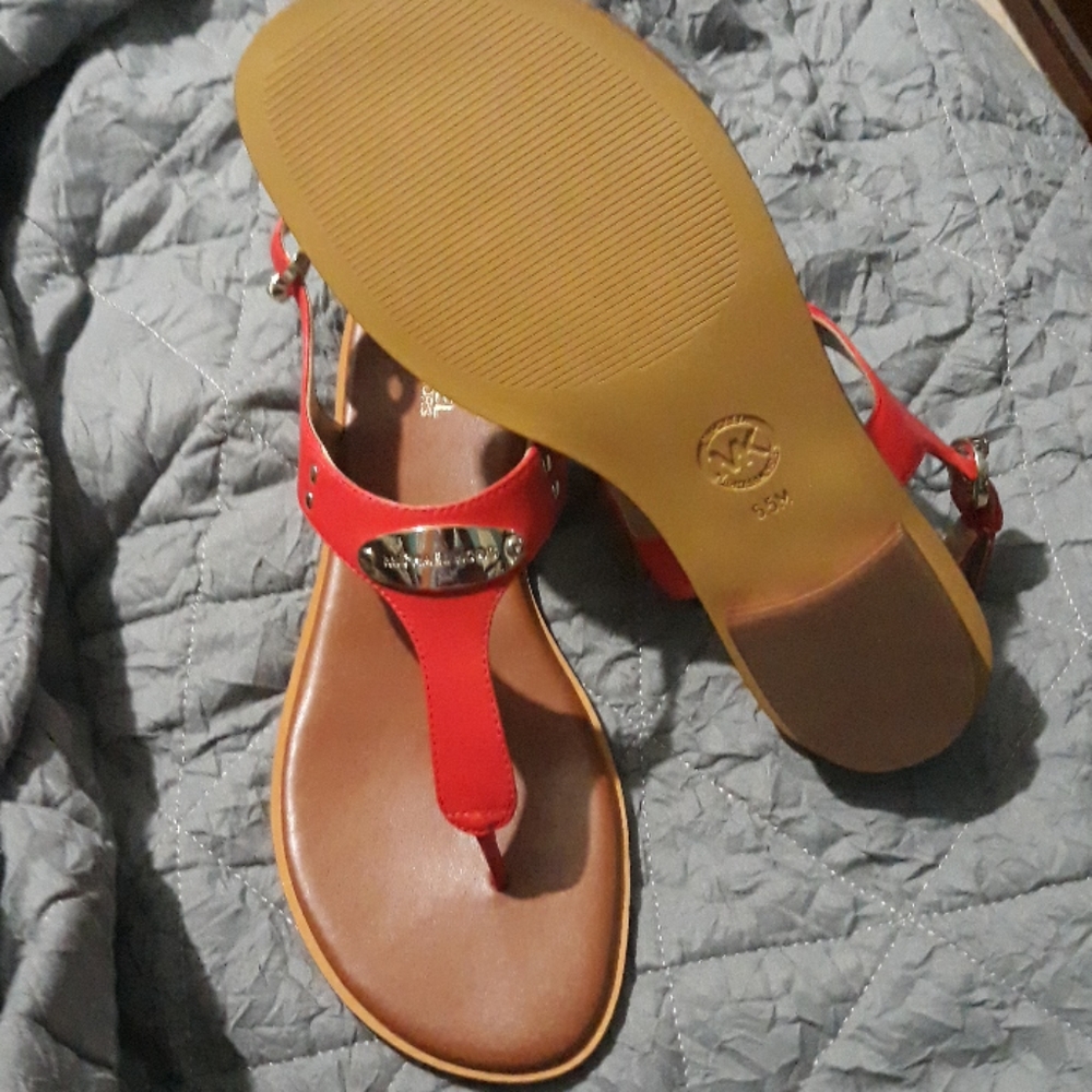 New Sea Coral  Michael kors sandals - Picture 4 of 4